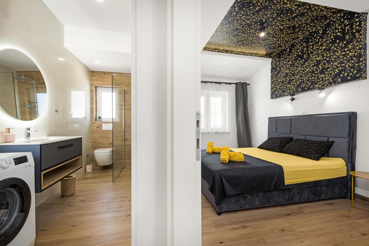 Luxury Lotus&lovor Apartmán